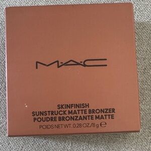 MAC Cosmetics Skinfinish Sunstruck Matte Bronzer - matte medium golden